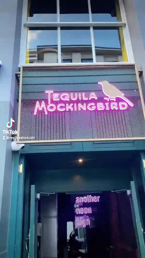 Had the most amazing evening at Tequila Mockingbird! Offering a great variety of tasty cocktails, left feeling rather tipsy⚠️🤪

various locations across London! Offering a two-for-one happy hour on their delicious cocktails until 8 pm!
@tequilamock 
@nibbleapp 
[GIFTED]

#happyhour #cocktails #drinks #bar #alcohol #manvsfood  #love #art #londonfoodies #eatout
#londoneats #foodspots #foodporn #foodnetwork #food  #londonrestaurants #networkingfoodies #restaurantreview #foodblog #foodblogger #topcitybites #londonfoodguide#tastelondon #london #cheapeats #summer