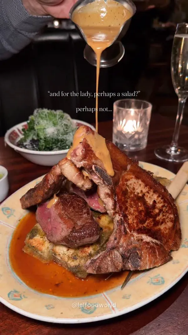 MEAT LOVERS, THIS ONE’S FOR YOU 🔥🥩

At @blacklockchops there’s one dish that’s become an absolute cult favourite… and for good reason 🤤 The “All In” is their ultimate sharing feast, a loaded spread of beef, pork, and lamb chops piled onto charcoal-grilled flatbreads, soaking up all those rich, smoky juices 🔥
At just £28 per person (for two), this is hands down one of the best-value meat feasts in London 💸 But it’s not just about the chops… it also comes with their Pre-chop bites to kick things off like Potted Meats & Kimchi, Egg & Anchovy, and Cheese & Pickle. You also get a side each! I went for the Kale & Parmesan alongside their iconic Beef Dripping Chips 🤤 Finish it all off with their rich, indulgent Blacklock gravy and you’ve got a meat feast that’s out of this world 🙌

🥩 SHARE, SAVE & TAG your meat-loving crew
.
.
.
#blacklock #meatlovers #londoneats #londoncheapeats #londonfoodguide