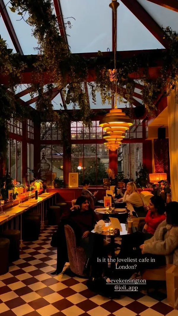 Is it the loveliest cafe in London? 

@evekensington 
@joli_app