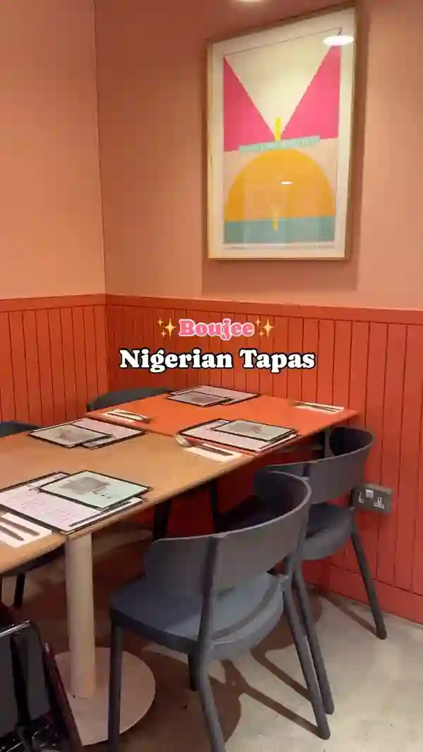 The video showcases Chuku's, a Nigerian tapas restaurant in London. It features various dishes, including Chin Chin, Jollof Rice, Dodo, Cassava fries, Zobo wings, Banga chicken, Moi Moi, Lamb Ayamase, and Yam Brownie. The food is presented in small, aesthetically pleasing portions, highlighting textures and colors. Dietary options like vegan, gluten-free, and halal choices are mentioned. The main focus is on showcasing the restaurant's unique Nigerian tapas.