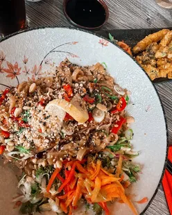 Tofu Pad Thai at Koku Shi Dunfermline, Fife, with tempura vegetables, recommended for Thai food lovers.