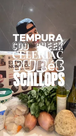 Scallops with tempura cod cheek on celeriac purée, garnished with basil oil, showcasing @circulonuk's #ScratchDefence cookware.