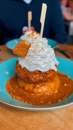 Delicious fluffy pancakes and drinks at a bottomless brunch in Bath for food lovers.