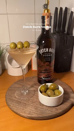 Dry Dirty Martini with Dutch Barn Vodka, distilled from British apples, garnished with olives in Edinburgh. #drymartini