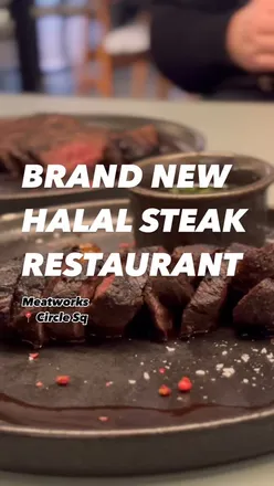 Delicious steak and burgers at Meatworks, a new halal restaurant in Manchester with great service.