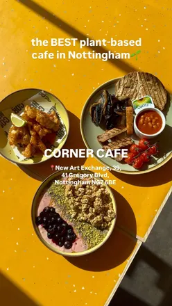 Delicious plant-based dishes at Corner Cafe in Nottingham, featuring aรงai bowl, jerk tofu rice bowl, and lattes.