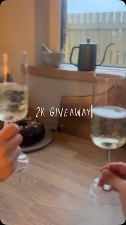 Celebrating 2K followers with a ยฃ50 giveaway at Ginger Whale cafรฉ, featuring food and drinks. Join now!