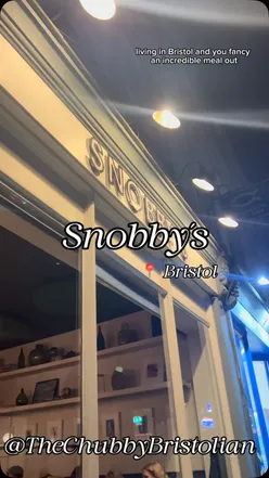 Delicious gluten-free meal at Snobby's Bristol featuring arancino, Tuscan ragu, and prawns in white wine.