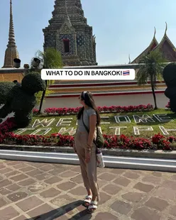 Explore Bangkok: Lumphini Park paddle boats, Wat Pho, 7/11 toasties, Chinatown chaos, £1 Pad Thai, Grand Palace, Wat Arun, Iconsiam shopping.
