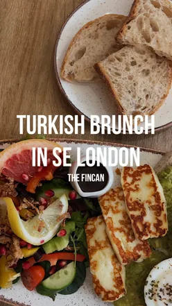 Brunch at The Fincan: Turkish eggs, avocado toast, pastries, and smoothies in Canada Water.