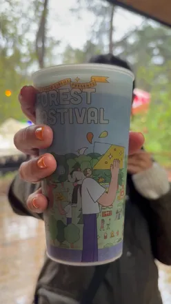 Soggy Good Friday at Forest Feastival with Pembrokeshire crab Cacio e Pepe, lamb merguez flatbread, Vietnamese banh mi, and Tiny Rebel beer.