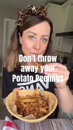 Healthy Air fryer Potato Skins ๐ฅ
I havenโt posted these in a while and I made a batch on Sunday and they were so delicious!!
I used to roast root vegetable peelings years ago in the oven, until I tried them in the Airfryer which is a game changer!
I just used potato in this video but you can use sweet potato, carrot, parsnip etc, I always use organic if Iโm eating the skin!
A great way to prevent any food waste and a really tasty snack! I usually always cook my potatoes skin on but for mash etc this is a great way to still get the nutrients.
The skins are jam packed with fibre and gut loving nutrients so donโt throw them away!!! Great for the kids, and my dog loves them too โบ๏ธ
To make:
Wash and dry the potatoes and peel the skins.
Pat fry with a paper towel and mix with seasoning of choice, I used paprika, onion salt and garlic pepper in this video. Add a drizzle of olive oil and mix until well coated.
Preheat air fryer to 210c on the Airfry setting and add the skins, spreading them out evenly.
Cook for approx 8 minutes until crispy and brown, shake a couple of times doting cooking, and serve straight away!
I loved mine with my homemade garlic dip, salt & vinegar works well too! Enjoy ๐
.
.
#airfryerrecipes #healthysnackideas #potatochips #guthealthmatters #healthyrecipes #fibre #snackidea #foodhacks