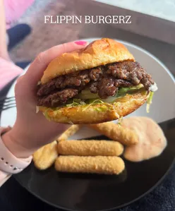 Classic smash burgers, mozzarella dippers, chicken nuggets, and Kinder Bueno milkshakes from Flippin Burgerz in Edinburgh.