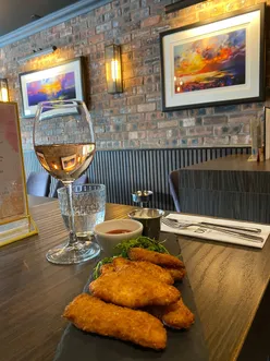 Lemon sole goujons from Dine Craiglockhart's menu with Pinot Noir Rosé, Edinburgh food scene.