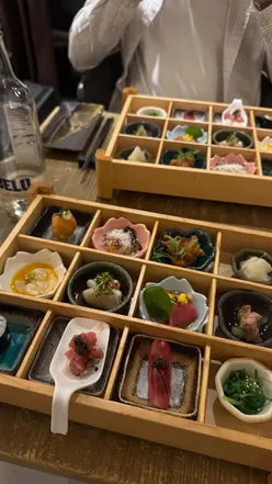 Premium 5-course menu at Hot Stone London: wagyu, sushi, sashimi, butterfish, oysters, dessert. Fitzrovia location, £29.99.