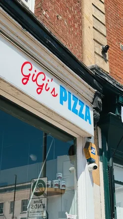 Cacio e pepe and vodka sauce pizza from Gigi's Pizza Shop in Bristol's Old Market, praised as the best pizza in Bristol.