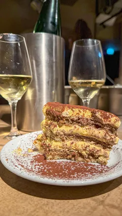 Borough Market restaurants: OMA's Michelin-star Greek cuisine, Agora's souvla bar, Rambutan's Sri Lankan dishes, Akara's hyped dining.