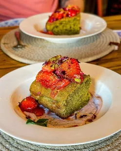 Chef Tania Sikand's Indian supper club at The Cups Malmesbury featuring masala poppadums, Punjabi kadhi, and Jaisalmer gin strawberries.