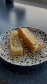 Delicious vegan pasta night at Glazed Vegan Donuts featuring carbonara and pistachio pesto, topped off with tasty desserts.
