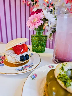 Delicious gluten-free and vegan cakes at Cream Dream, Covent Garden, including pistachio tart and MoreMargo dessert.