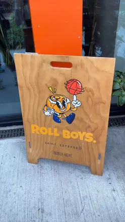 Delicious cinnamon rolls and pastries at Roll Boys in Hackney Wick, perfect for sweet-toothed foodies!