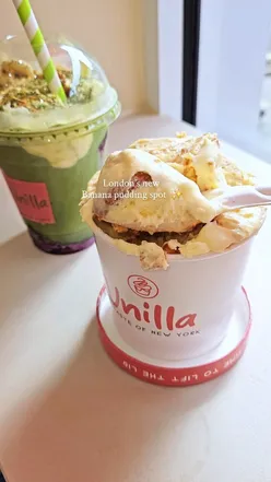 Delicious banana pudding and blueberry matcha drink at VNilla in Covent Garden, London.