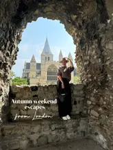 Autumn weekend escapes from London showcasing picturesque villages, historic towns, and stunning landscapes in England.