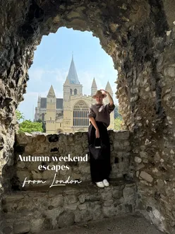 Autumn weekend escapes from London showcasing picturesque villages, historic towns, and stunning landscapes in England.