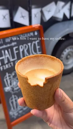 Cookie coffee cup from xrobustacoffee at Angel Central, London pop-up until September 29, with half-price second cup offer.