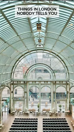 London: Royal Opera House rooftop terrace audience enjoying free Friday 1pm dance & music performance.