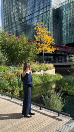 Exploring favorite spots in London with iconic landmarks and vibrant city life in the background #londonguide