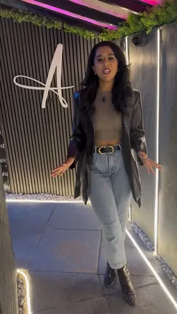 Cozy evening at Amoura Leicester with Turkish dishes, shisha, and desserts for a perfect autumn outing.