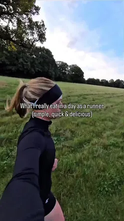 Autumn post-run fuel: kefir colada smoothie, tomato soup w/ ciabatta, Yeo Valley, taco crunch bowl with protein yogurt.