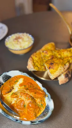 Delicious Chicken Madras and Butter Chicken at Duchess of Deli, a cozy family-run restaurant in Cardiff Bay.