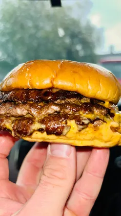 Delicious burgers and milkshakes at Cardiff’s new takeaway, Big Mouth, available on Uber Eats and Deliveroo.