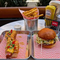Zula Burger in West London serves delicious burgers and Frankfurter dogs, including their popular 'Fake Mac'.