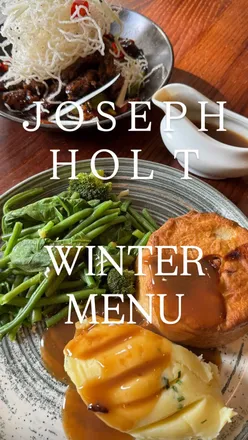 Winter menu at Joseph Holt pub featuring hearty chicken, ham, and leek pie—perfect for colder months in Manchester.