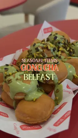 Enjoying seasonal matcha waffles and pistachio zuzus at Gong Cha Belfast this autumn. #nifoodreviews