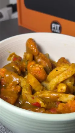 High-protein, low-fat meals from @fitfoodsforlife_ for active lifestyles, now available at Morrisons for just £3.50!