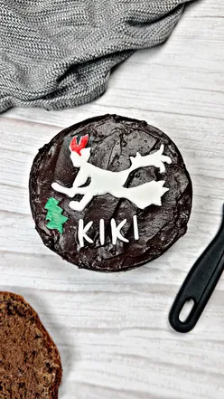 Delicious chocolate cake inspired by Kiki’s Delivery Service, perfect for Halloween treats and vegan-friendly snacks!