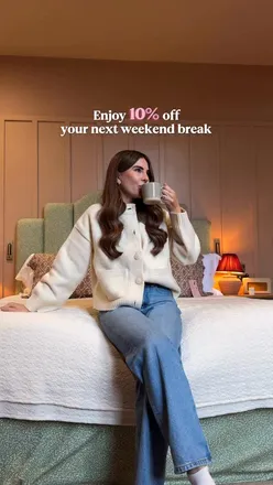 Enjoying a spacious and cozy stay at @royalforestepping with @heartwoodinns' new loyalty app for discounts on B&B bookings.