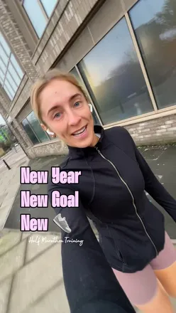 We’re back baby! 

The countdown is on to Mainz Half Marathon 🇩🇪 17 weeks of training! 

It was time for a new pair of running trainers, & my first ASICS, I can’t tell you how much I love them! 

Let’s smash new goals ✨

Shall I share my journey and workout split?