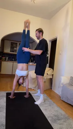 M O V E M E N T  I S  M E D I C I N E

When you think you’ve signed up for a chilled & dynamic flow, but your guy has other ideas 😳

Thanks @dylanwerneryoga for the but kicking of my life 🥵 The most savage yet exciting flow I’ve ever done 🌶️

Your reminder that nobody ever got better by practising something once 🤍

#femalepersonaltrainer 
#yogaforathletes 
#dylanwerneryoga 
#fitnesspresenter 
#fitnessexpert