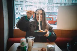 Behind-the-scenes with Laura, aka Brunch in Pairs, exploring vibrant foodie experiences.