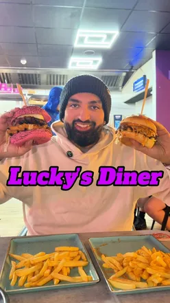 Lucky’s Diner NEWLY opened on Paisley Road West! The best  spot now for sure in the area! @luckysdiner #fyp #luckysdiner #burger #diner #halal