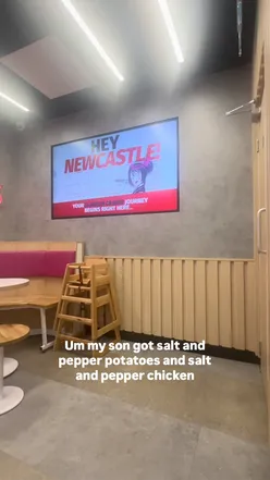 Another visit to @chopstixuki on Northumberland Street because when we’re in Newcastle city centre, it’s always a winner 🍜

This time we went for the value meal deal – choose any box, add a side and a bottomless drink for just £2.99 extra. We both went for the regular box with noodles, two toppings, and of course the famous flavour boost (sweet, savoury or spicy 😍).

Chopstix is always our go-to in town – the flavours are insane and the portion size is spot on. Our meals came to just under £11 each, which for a hot lunchtime meal in the city is really not bad at all.

Sweet, savoury or spicy… what are you choosing? 👀🔥

Thanks for the Anytime offer @invyted.app 

#NewcastleFood #Chopstix #NorthEastEats #FoodieReel #LunchDeals