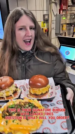 🍔 Have you had the Cheeky Signature burger yet from @cheeky_burger stand with @marketplacefoodhall in Leicester Square London? No, then get on down their and have one as they are the best burgers in London 💯

Cheeky Signature is the burger:

❣️Made with @ethicalbutcher regenerative beef
❣️American cheese
❣️Crunchy shoestring potato sticks
❣️Rich bourbon & green peppercorn sauce
❣️Sweet confit onions
❣️In a toasted brioche bun

📍Available now at Market Place Food Hall in Leicester Square 

#CheekyBurger #SignatureBurger #Burger #ILoveBurgers #BurgerAndFries 

Gifted