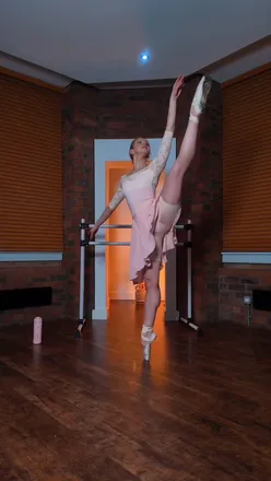 When it comes to Ballet people see the effortless performance on stage, but they don’t see the reality of the studio. They don’t see the endless repetitions, the frustration when a turn just isn’t landing, or the days where perfection feels completely out of reach.

As dancers, we are wired to chase perfection, but the secret to actually getting there isn’t pushing blindly until you break - it’s knowing when to pause. Sometimes, the most productive part of a rehearsal is the moment you step away from the mirror, take a breath, and reset. You have to allow yourself to move imperfectly in the studio to finally find that perfect alignment on stage.

Grateful for the quiet moments at the barre to recharge, refocus, and rehydrate. Taking a much-needed beat with my @aquaflask.gb Ballet Pink bottle before getting right back to the work. 🩰💧✨

#AquaFlask #ad #BalletLife #ballet #BalletCore