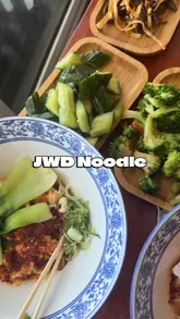 A short review of JWD Noodle in Cambridge, featuring the hand-pulled noodle process, the restaurant interior, and a look at the dishes served.