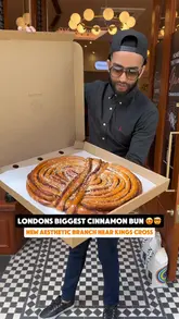 LONDONS BIGGEST CINNAMON BUN 🤯💯
.
@lever_and_bloom Located Near Kings Cross. I’ve been to their Shaftesbury Branch. This spot is bigger, Spacious and aesthetically pleasing. With even bigger kitchen. These guys are baking some serious pastries. Home of cinnamon bun but with much more to offer. With good coffee and matcha 
.
The mango was my fav overall however all of them were fresh and tasty. They bake everything daily and all through out the day. So if you get the chance to have them whilst it’s hot. You’re in for a better experience. Anything warm and fresh always a winner